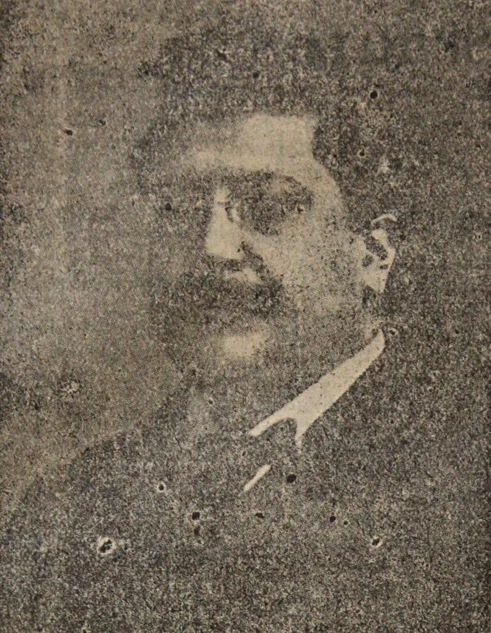 Retrato fotográfico (circa 1905) (Horizonte Libertario, Aguascalientes, Ags., 1 de diciembre de 1922, Año 1, Núm. 5; p. 3.)